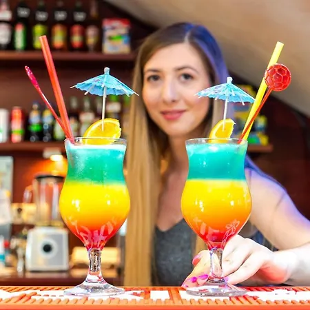 Finezja Goscinne * ميلنو