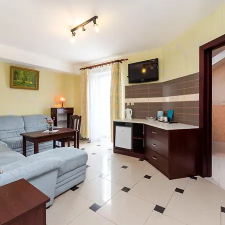 Finezja Goscinne * ميلنو