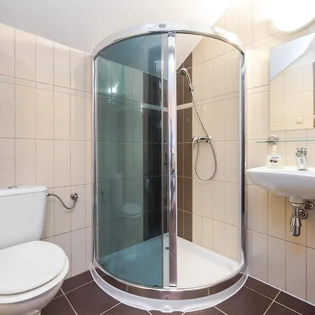 Finezja Goscinne منزل للإقامة ميلنو