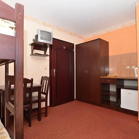 Finezja Goscinne * ميلنو